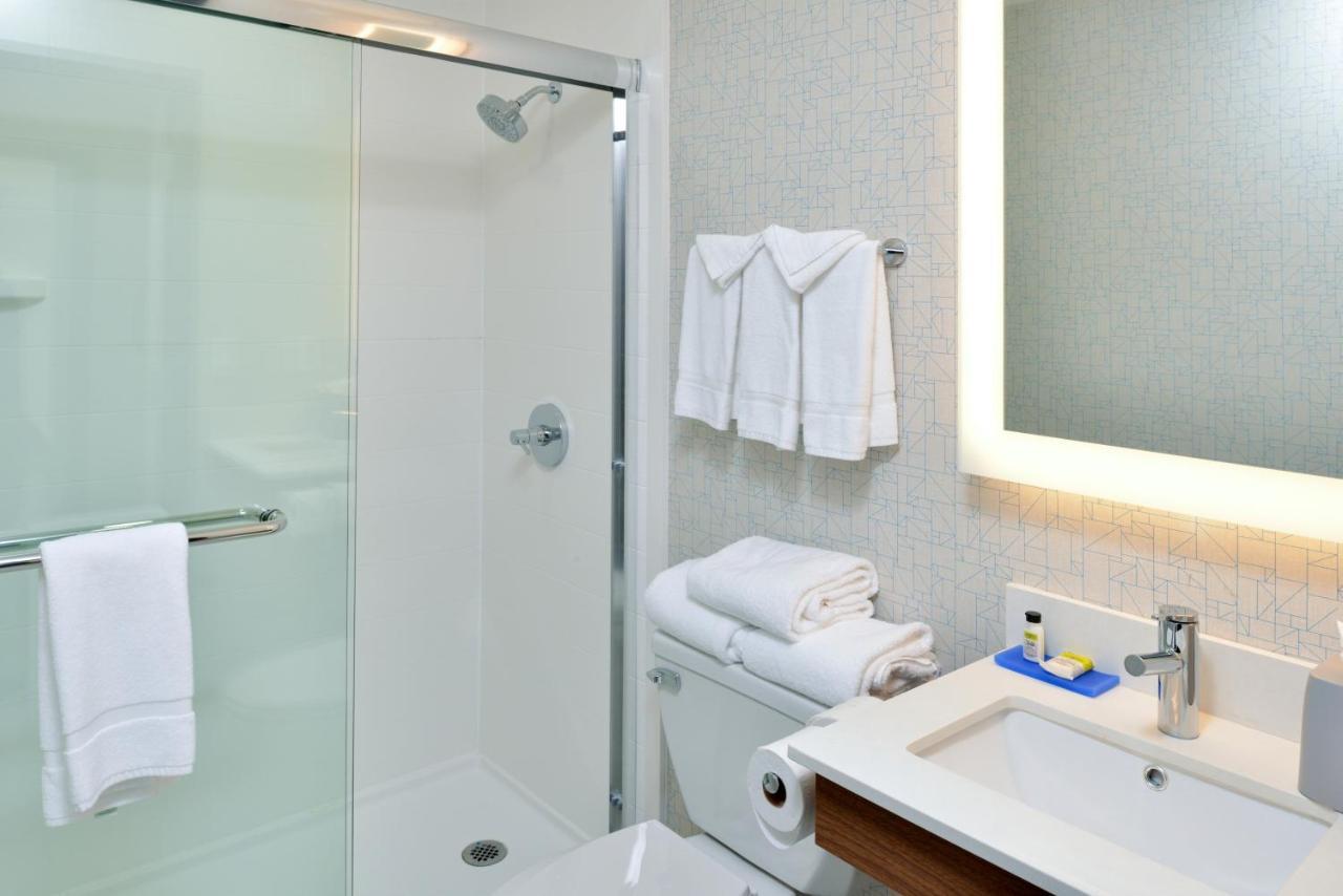 Holiday Inn Express - Santa Rosa North By Ihg Екстер'єр фото